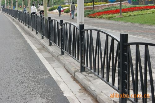      江阴市飞跃护栏是一家集产品设计